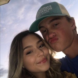 Meet your Posher, Reagan